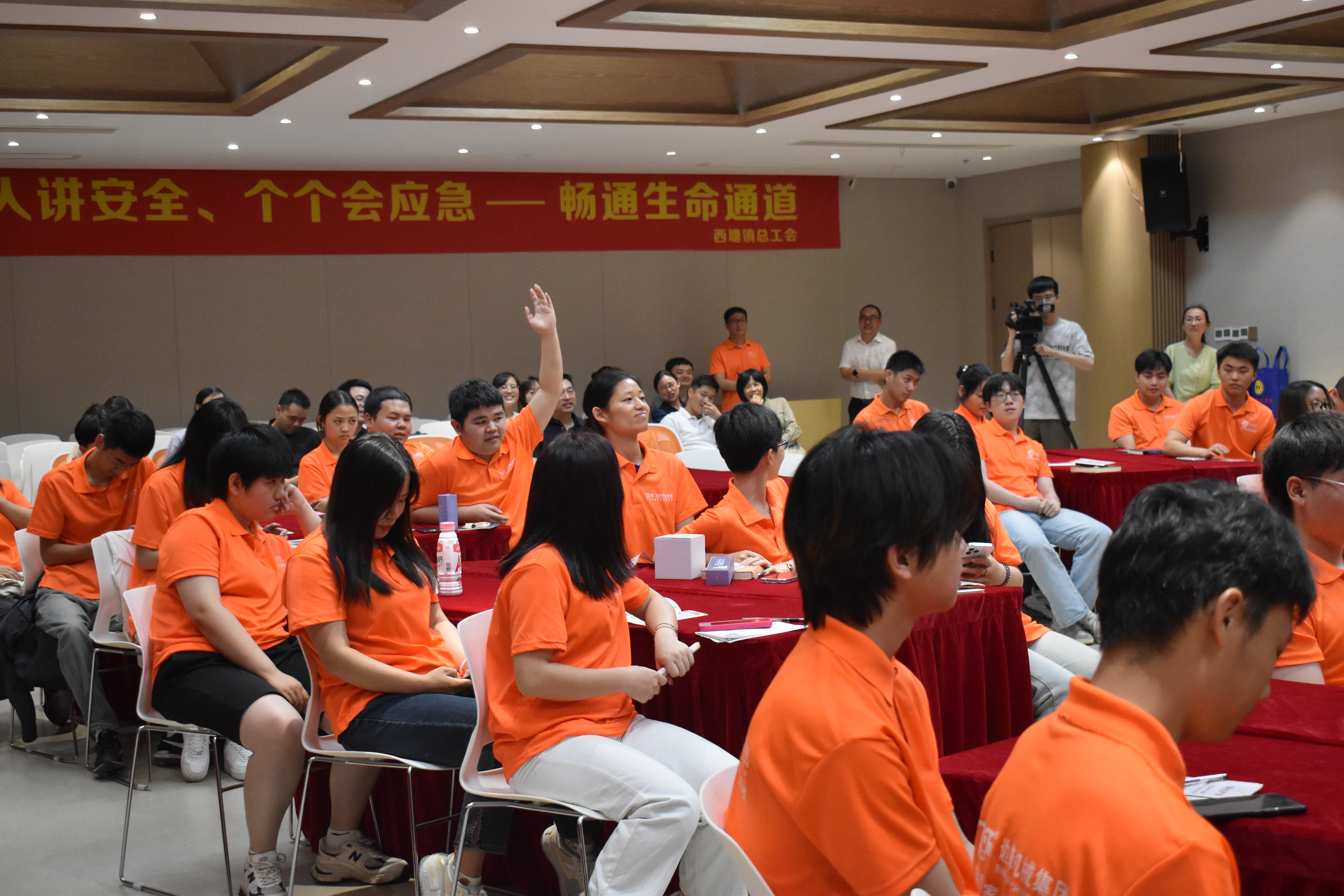 DSC_0140.JPG DSC_0140.JPG