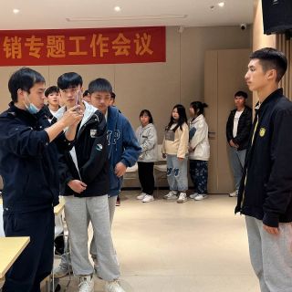 點贊！派出所把“零跑腿”送到生產(chǎn)線