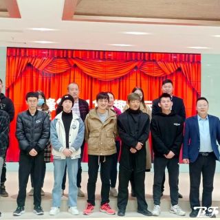 享受競技，盡顯青春風(fēng)采！邊鋒集團(tuán)開展趣味運(yùn)動(dòng)會(huì)活動(dòng)